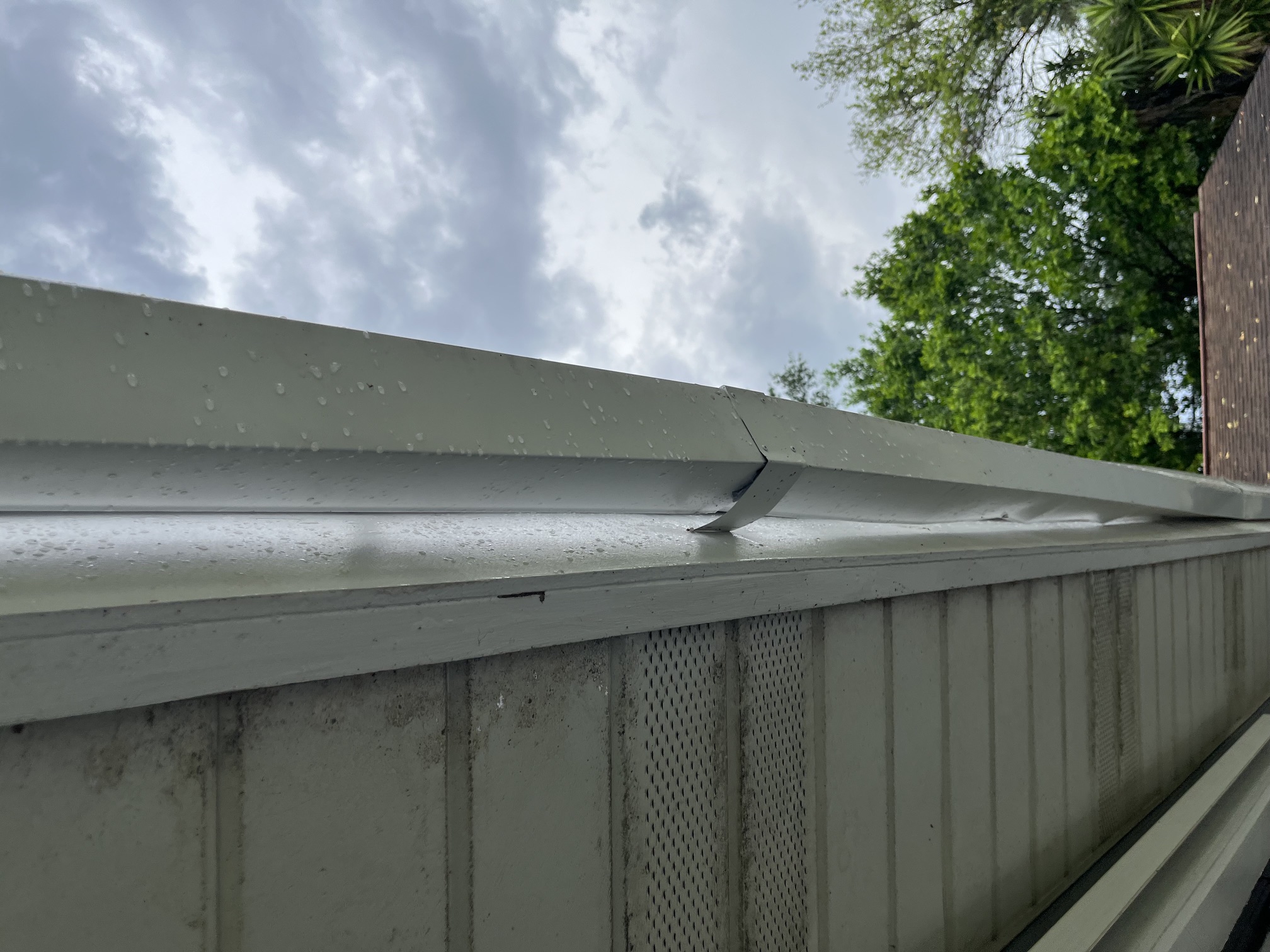 Gutter and fascia detail after a seam and joint repair